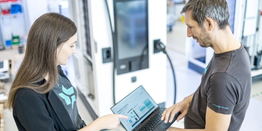 Manufacturing Engineer (f/m/d), 1. image